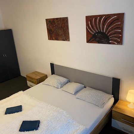 Motel Grado Prag Exteriör bild