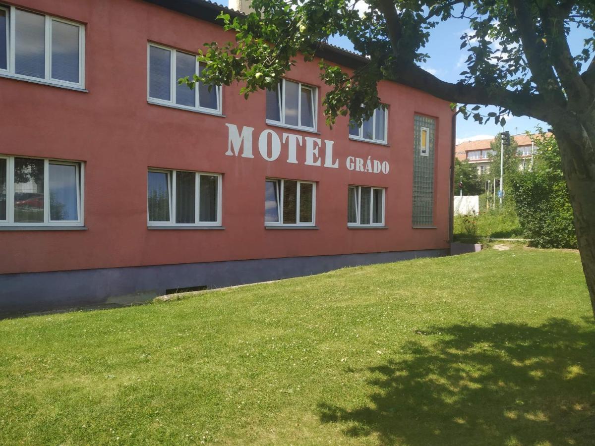 Motel Grado Prag Exteriör bild